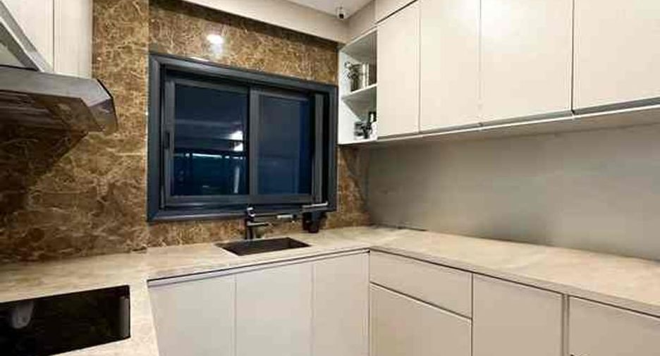 For sale 3 bedrooms house in East Pattaya, Pattaya