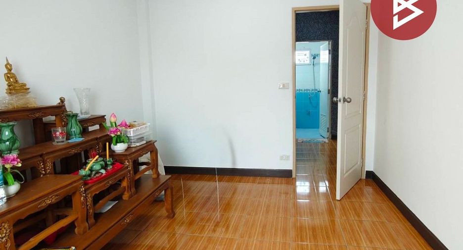 出售 4 卧室 独立屋 在 Nakhon Chai Si, Nakhon Pathom