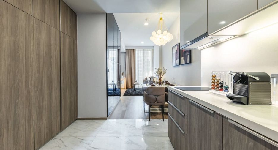 For rent 1 bed condo in Khlong Toei, Bangkok