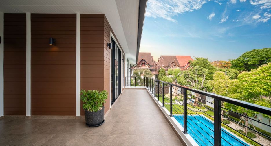 For sale 5 bedrooms house in Hang Dong, Chiang Mai