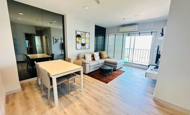 For rent and for sale 2 bedrooms condo 