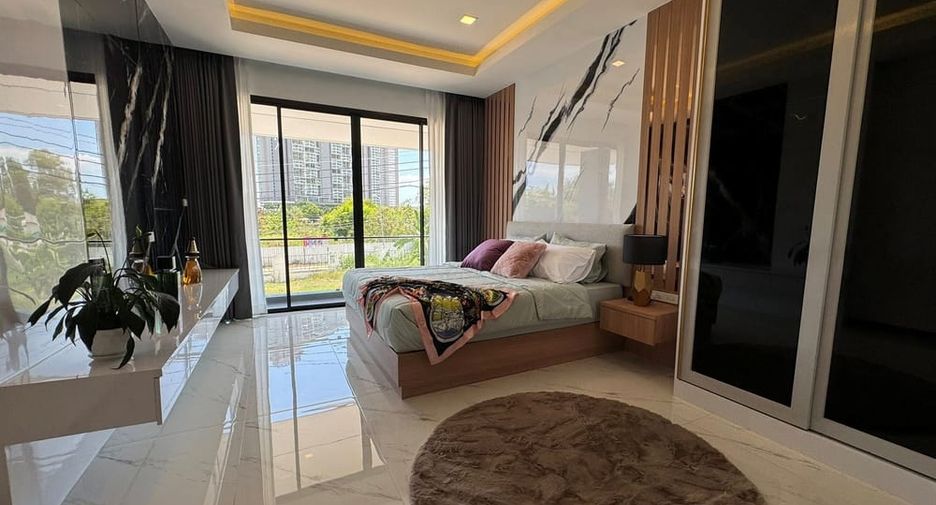 For sale 6 bedrooms villa in Jomtien, Pattaya