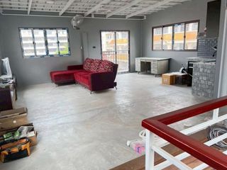 For rent 7 bedrooms retail Space in Samphanthawong, Bangkok