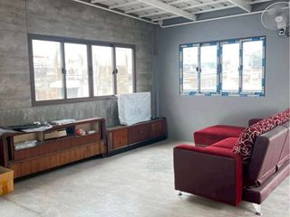 For rent 7 bedrooms retail Space in Samphanthawong, Bangkok