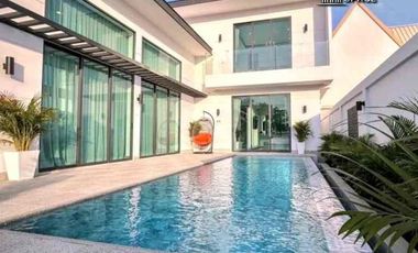 Villa en venta de 3 habitaciones en East Pattaya, Pattaya