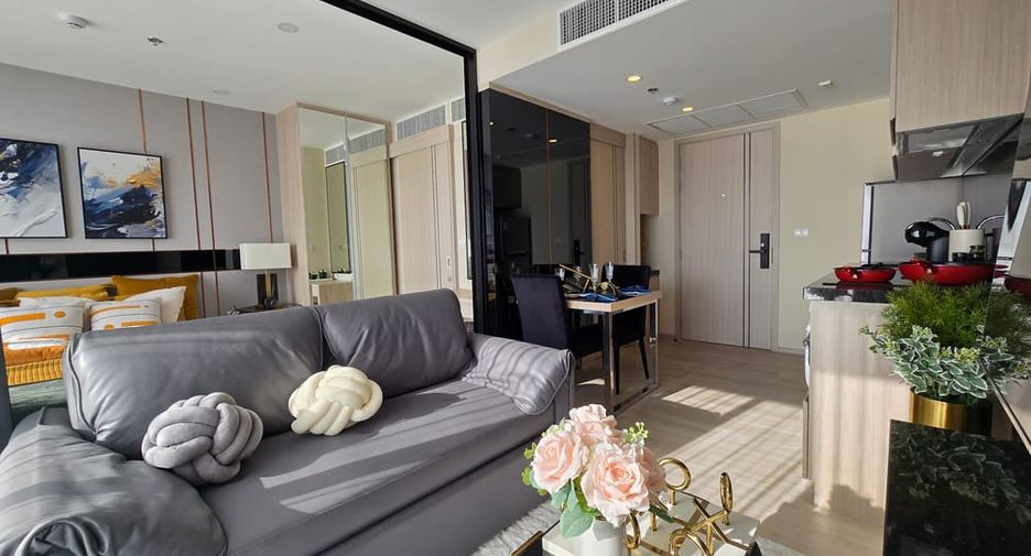 For rent and for sale 1 bed condo in Pratumnak, Pattaya