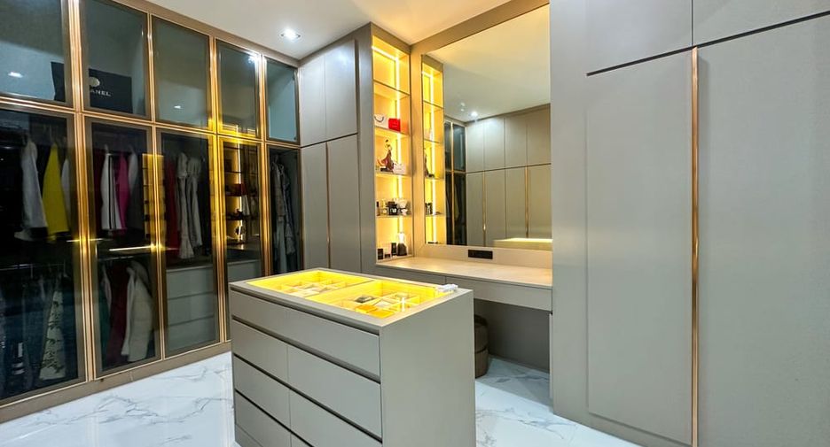 ขาย 4 ห้องนอน วิลล่า ใน พัทยาตะวันออก, พัทยา