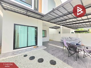 For sale 3 bedrooms house in Si Racha, Chonburi