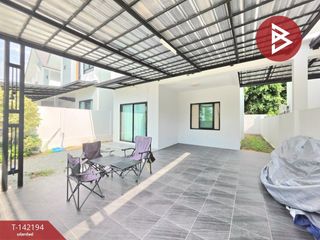 For sale 3 bedrooms house in Si Racha, Chonburi