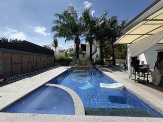 À louer 6 chambres villa à Bang Lamung, Chonburi