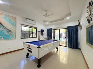 À louer 6 chambres villa à Bang Lamung, Chonburi
