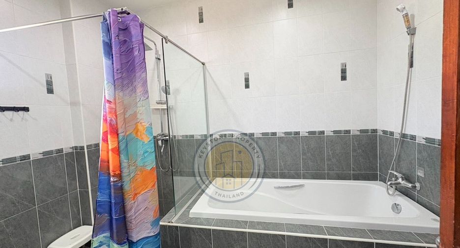 Villa zur Miete mit 6 Zimmer in Jomtien, Pattaya