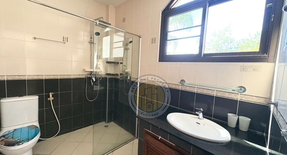 Villa zur Miete mit 6 Zimmer in Jomtien, Pattaya