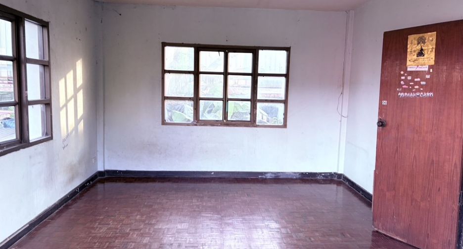 Casa en venta de 3 habitaciones en Bang Phli, Samut Prakan