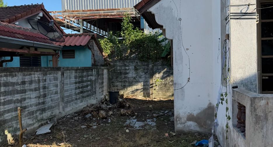 À vendre 3 chambres maison à Bang Phli, Samut Prakan