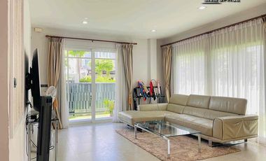 For rent 3 bedrooms house 