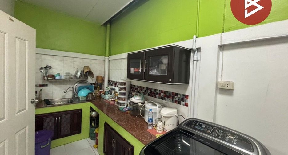 For sale 2 bedrooms townhouse in Phan Thong, Chonburi