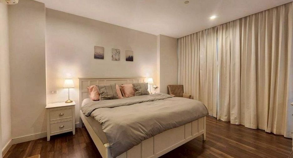 For rent and for sale 2 bedrooms condo in Phra Khanong, Bangkok