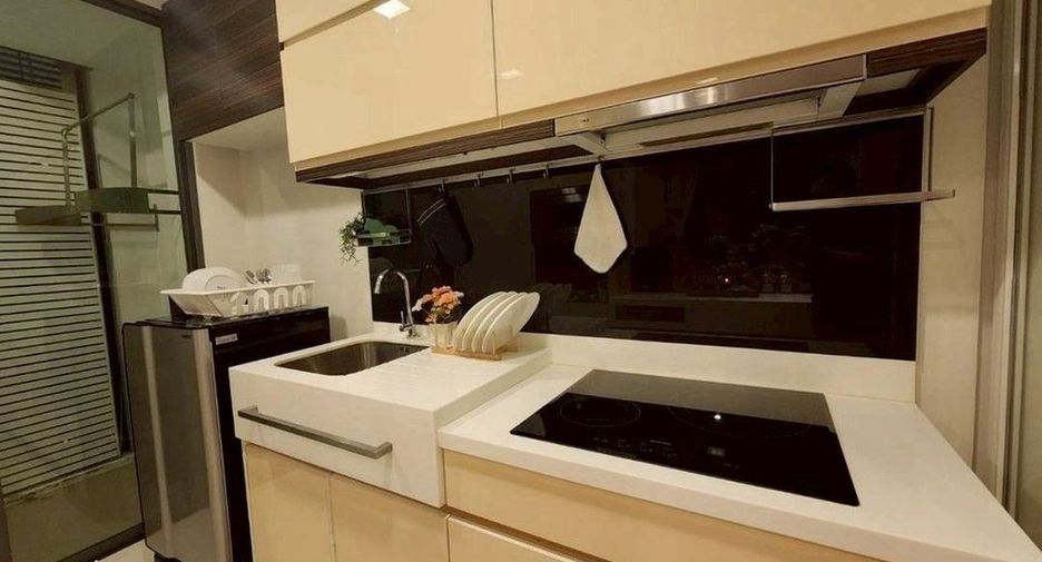 For rent and for sale 2 bedrooms condo in Phra Khanong, Bangkok