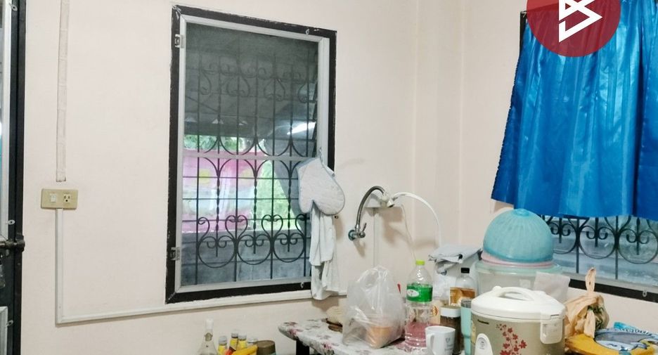 For sale 2 ベッドルーム house in Bang Kapi, Bangkok