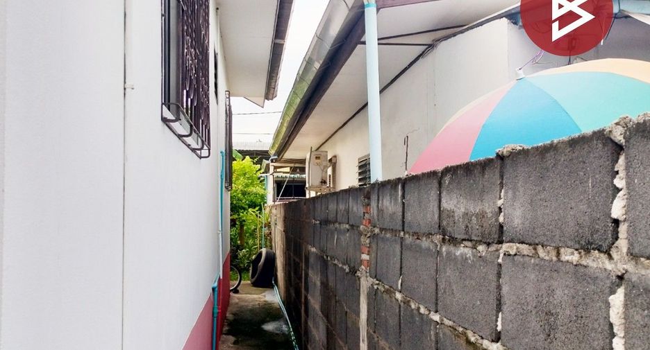 For sale 2 ベッドルーム house in Bang Kapi, Bangkok