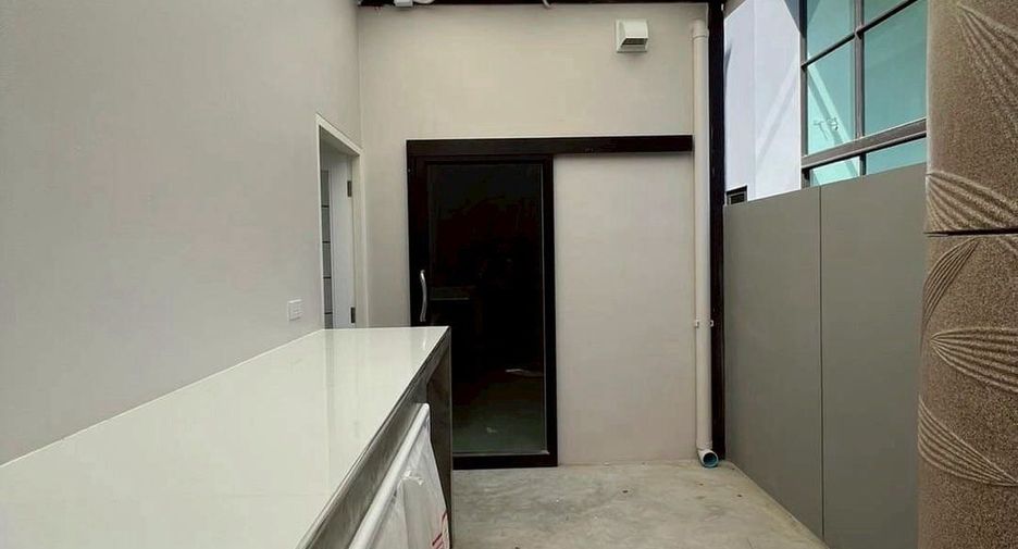 出售 3 卧室 独立屋 在 Suan Luang, 曼谷