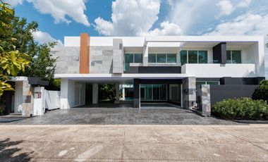 Haus zum Kauf mit 8 Zimmer in Khlong Luang, Pathum Thani