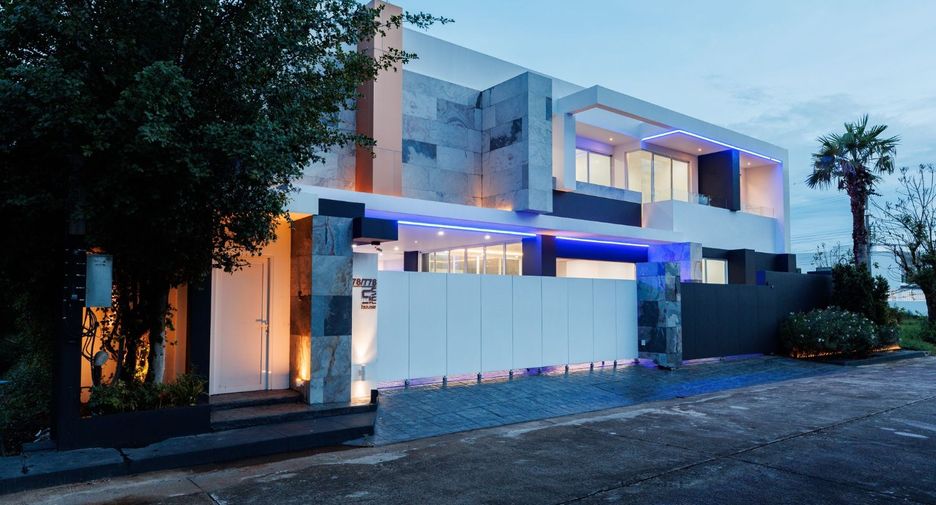 Haus zum Kauf mit 8 Zimmer in Khlong Luang, Pathum Thani