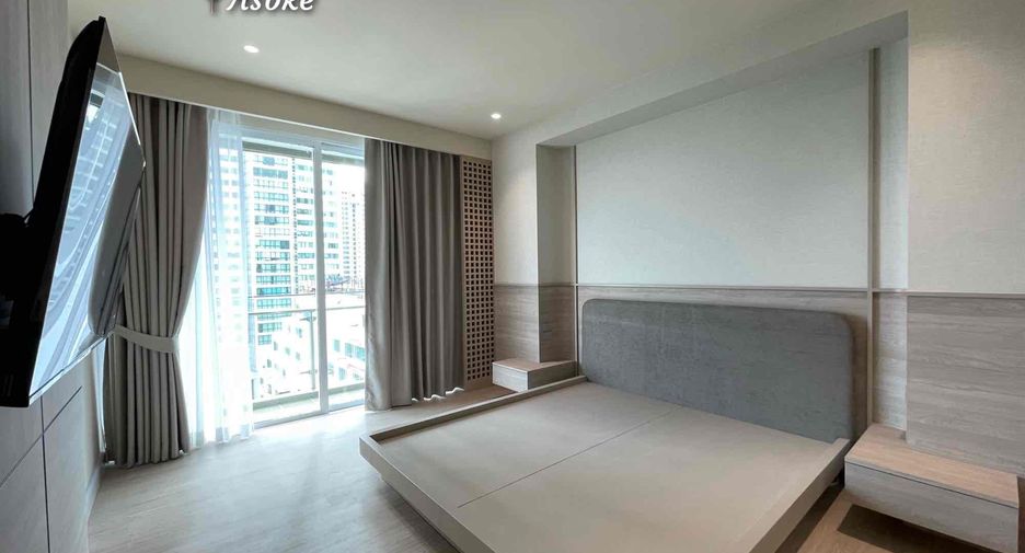 Apartamento en alquiler de 3 habitaciones en Khlong Toei, Bangkok