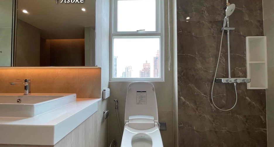 Apartamento en alquiler de 3 habitaciones en Khlong Toei, Bangkok
