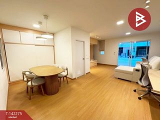 For sale 3 bedrooms townhouse in Mueang Chon Buri, Chonburi