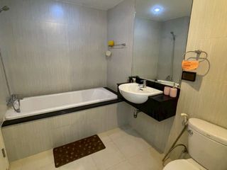 For sale 1 bed condo in Si Racha, Chonburi