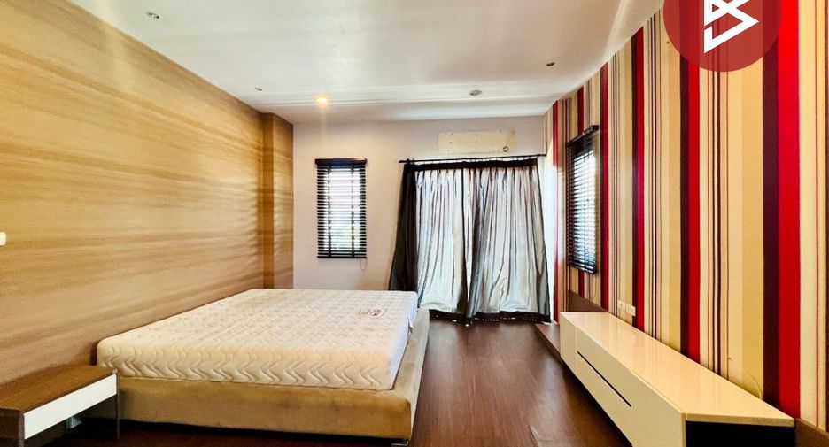 À vendre 3 chambres maison à Thung Khru, Bangkok