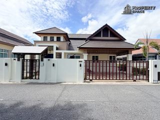 Haus zur Miete mit 3 Zimmer in Bang Lamung, Chonburi