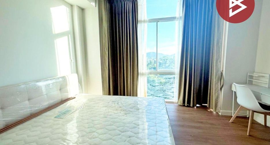 For sale 1 bed condo in Si Racha, Chonburi