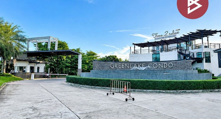 For sale 1 bed condo in Si Racha, Chonburi