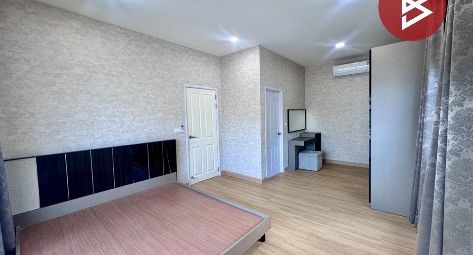 Casa en venta de 4 habitaciones en Mueang Chon Buri, Chonburi