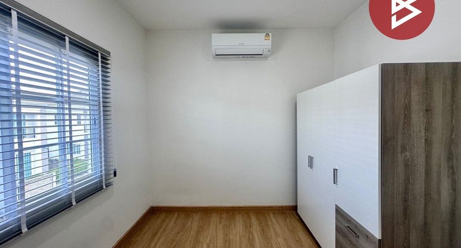 Casa en venta de 4 habitaciones en Mueang Chon Buri, Chonburi