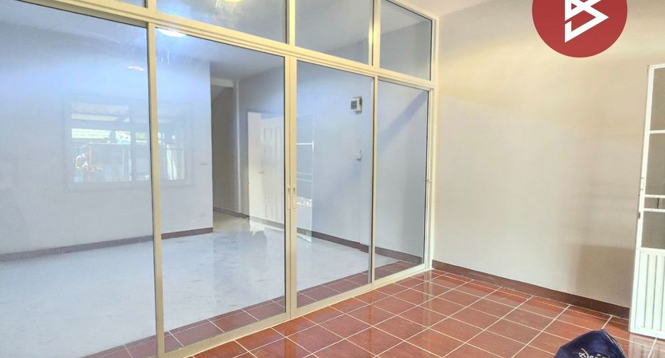 À vendre 1 chambre maison de ville à Mueang Samut Prakan, Samut Prakan