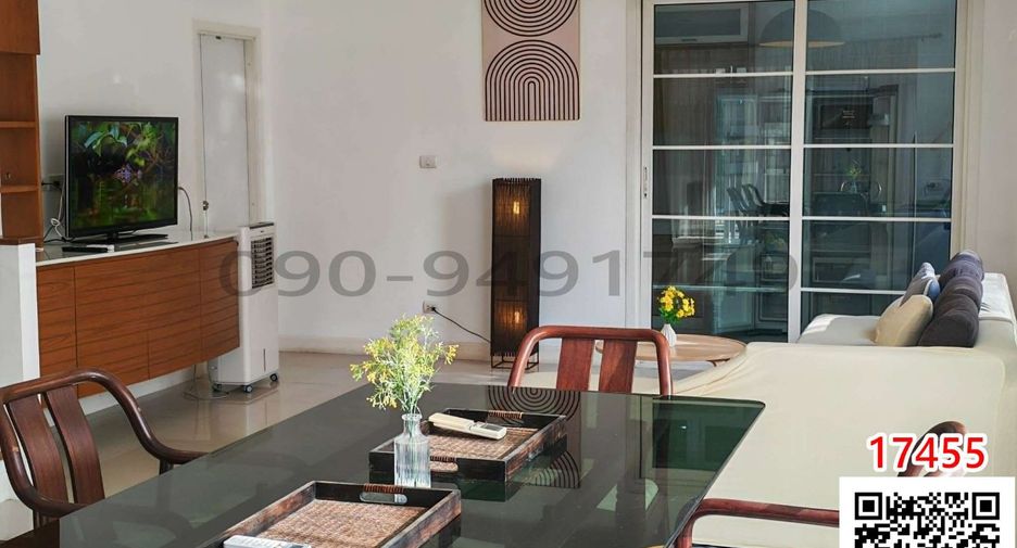 For rent 4 ベッドルーム house in Sathon, Bangkok