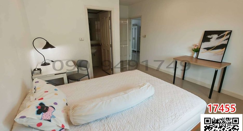 For rent 4 ベッドルーム house in Sathon, Bangkok