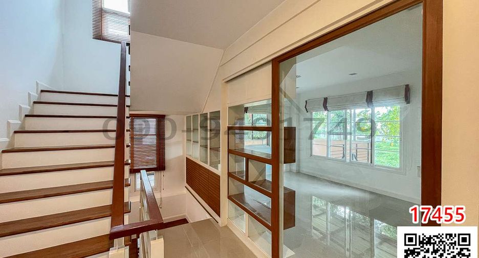For rent 4 ベッドルーム house in Sathon, Bangkok