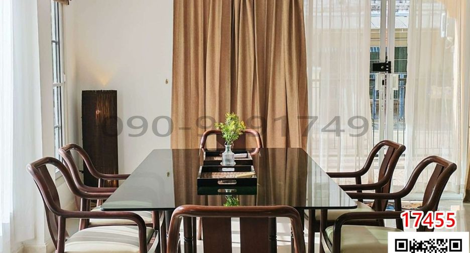 For rent 4 ベッドルーム house in Sathon, Bangkok