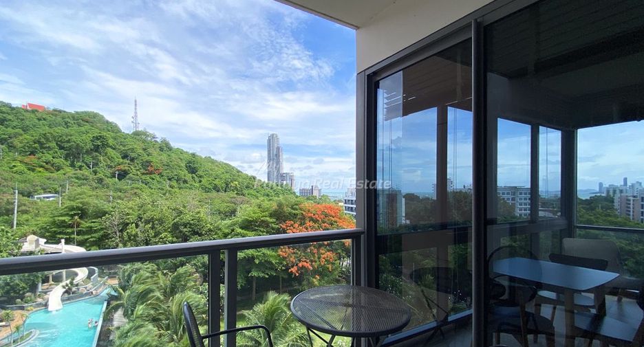 À vendre 2 chambres condo à Pratumnak, Pattaya