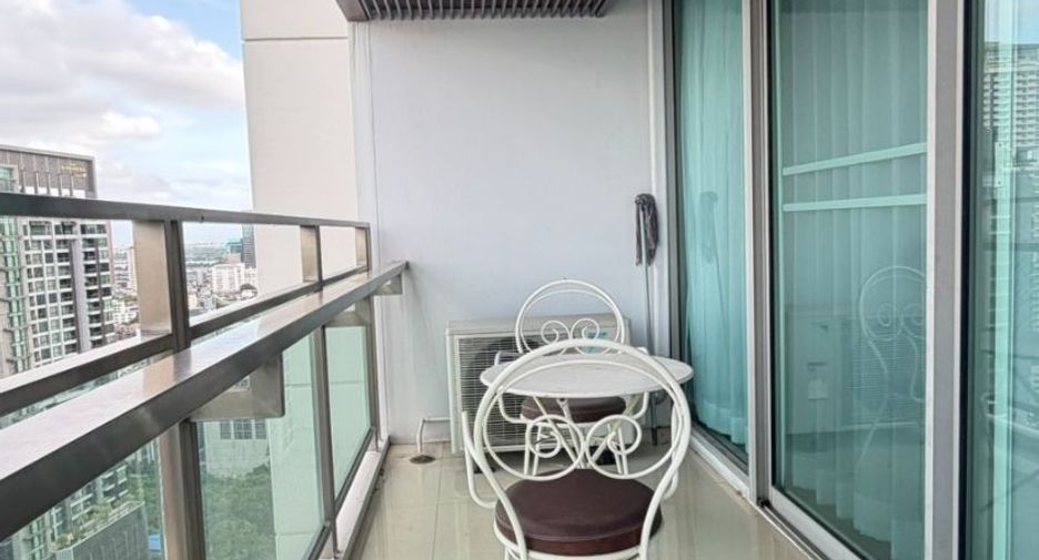 À louer 2 chambres condo à Khlong Toei, Bangkok