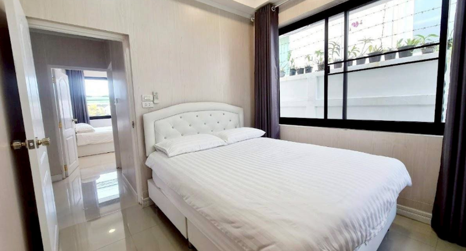 À vendre 4 chambres maison à Hua Hin, Prachuap Khiri Khan