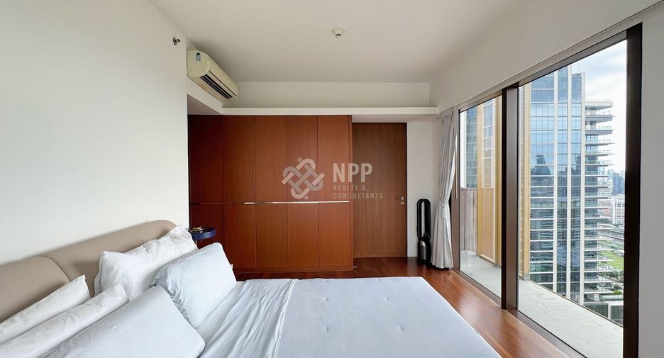 À louer 2 chambres condo à Pathum Wan, Bangkok