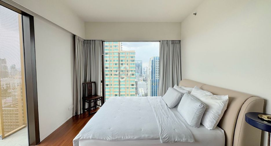 À louer 2 chambres condo à Pathum Wan, Bangkok