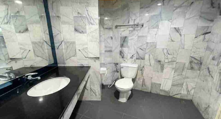 For sale 36 bedrooms hotel in South Pattaya, Pattaya