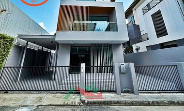 Casa en venta de 3 habitaciones en Prawet, Bangkok